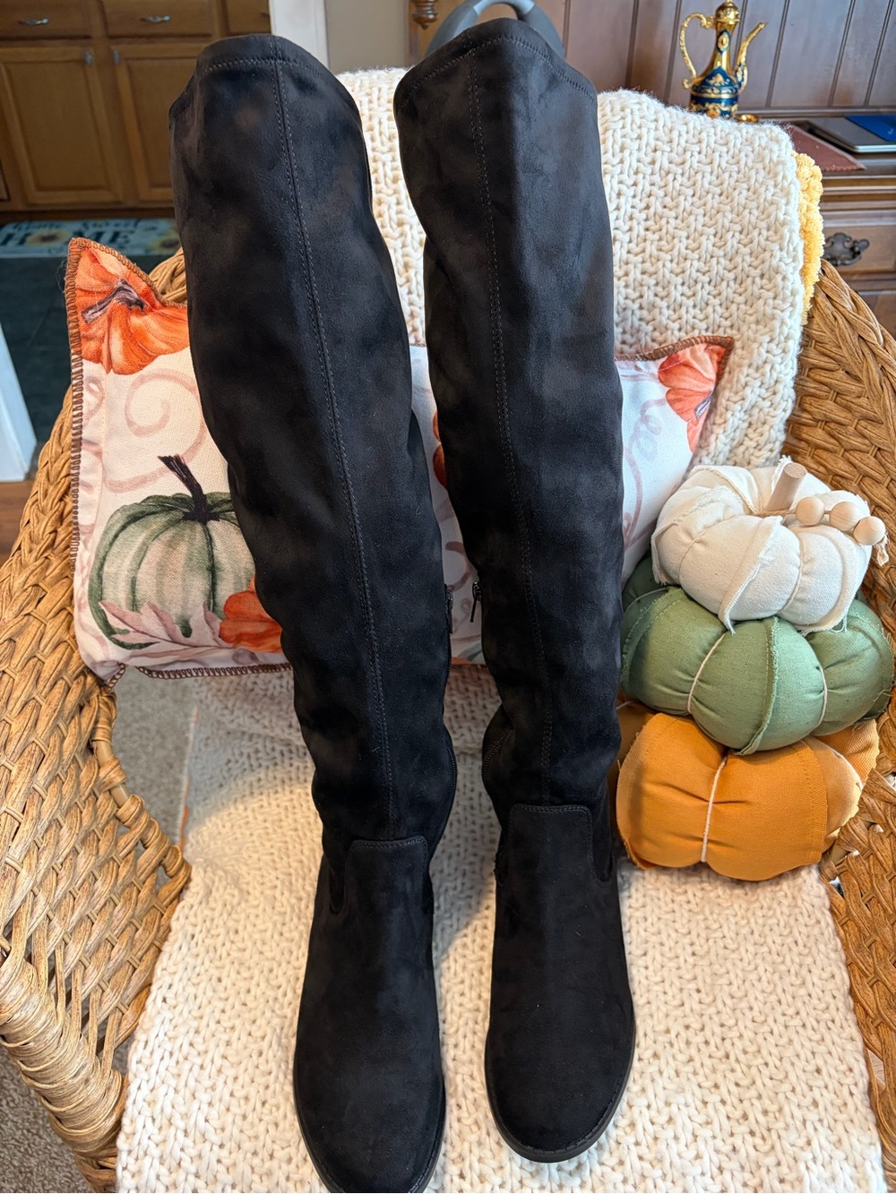 Black Over-the-Knee Suede Boots